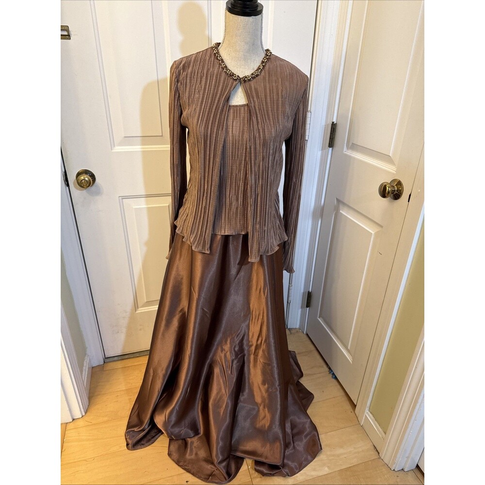 BRONZE BEAUTY cache Comfy Sleeveless Gown With Jacket Womens Size 10